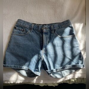 Levi’s denim shorts